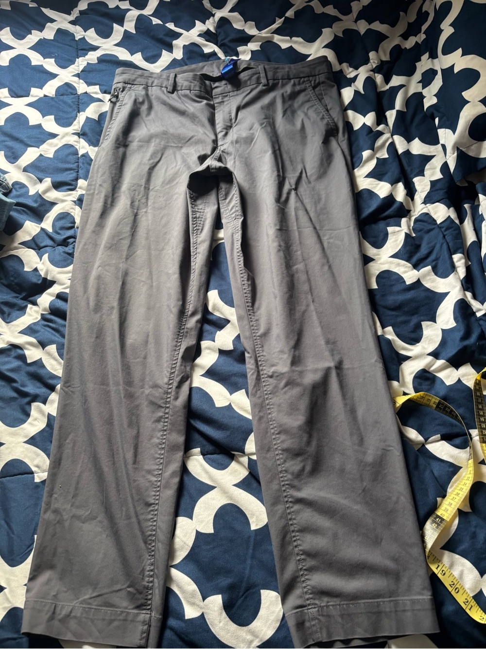 Kit and Ace Men's  Gray Chinos